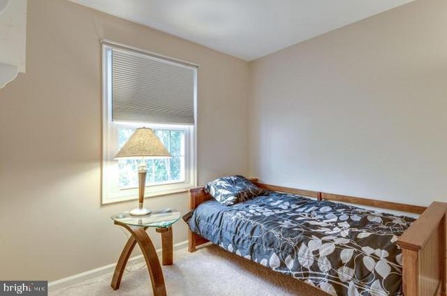 46809 IRONSTONE TER, Sterling, VA 20164
