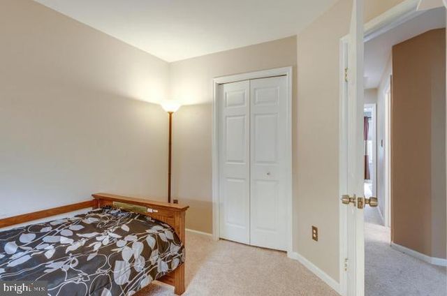 46809 IRONSTONE TER, Sterling, VA 20164