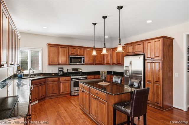 22296 Beech Knoll Drive, Macomb, MI 48044