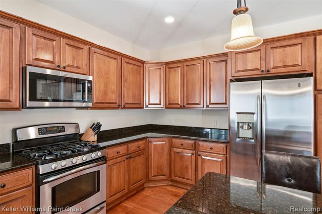 22296 Beech Knoll Drive, Macomb, MI 48044