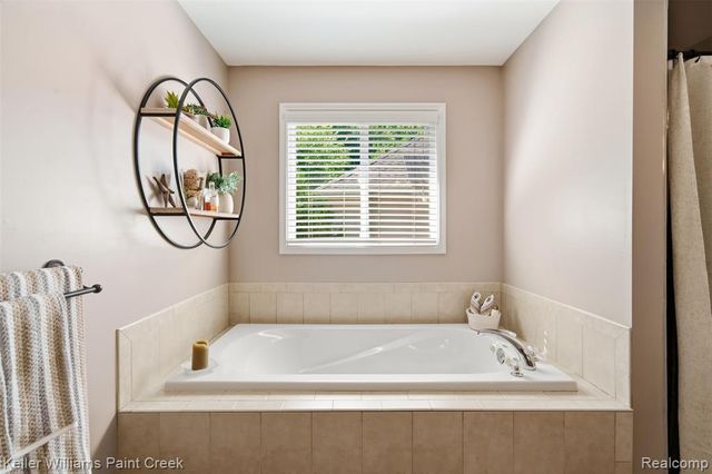 22296 Beech Knoll Drive, Macomb, MI 48044