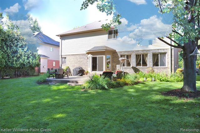 22296 Beech Knoll Drive, Macomb, MI 48044