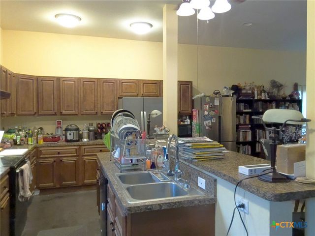 618 Pecos Street, Lockhart, TX 78644