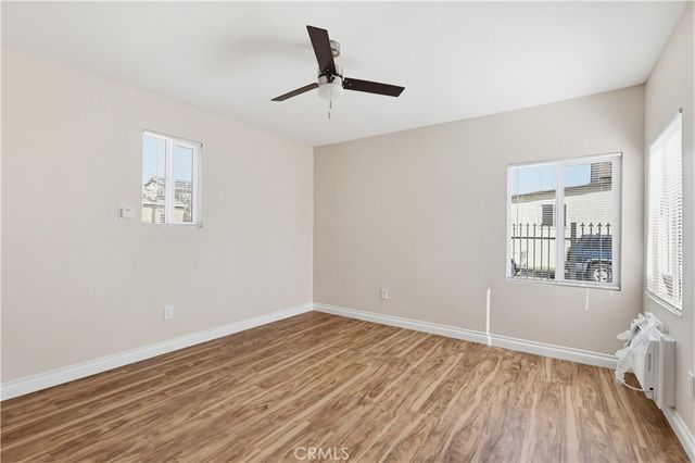 1033 E 57th, Los Angeles, CA 90011