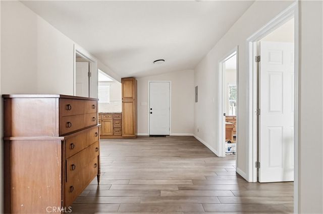 1033 E 57th, Los Angeles, CA 90011