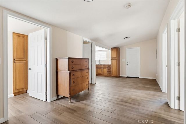 1033 E 57th, Los Angeles, CA 90011