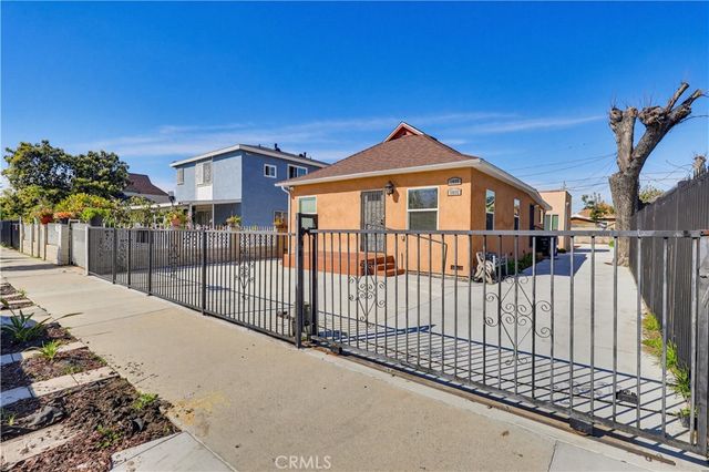 1033 E 57th, Los Angeles, CA 90011