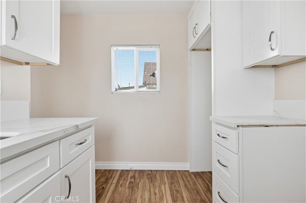 Image 10 of property listing at 1033 E 57th, Los Angeles, CA 90011