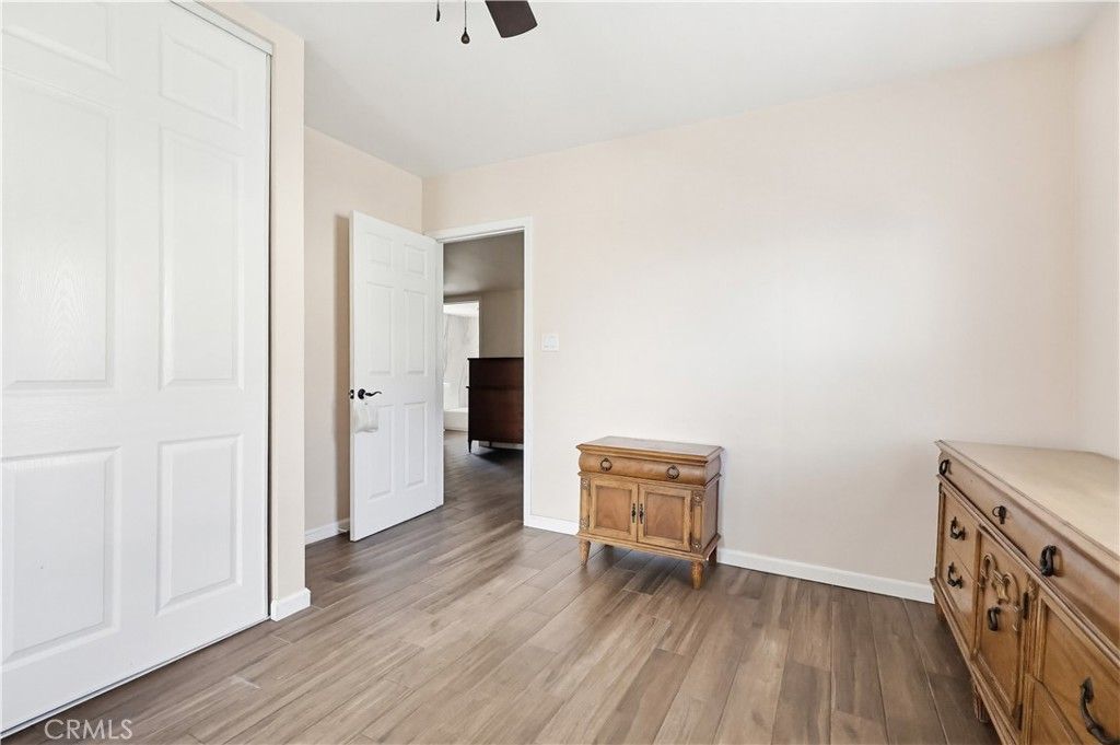 Image 40 of property listing at 1033 E 57th, Los Angeles, CA 90011