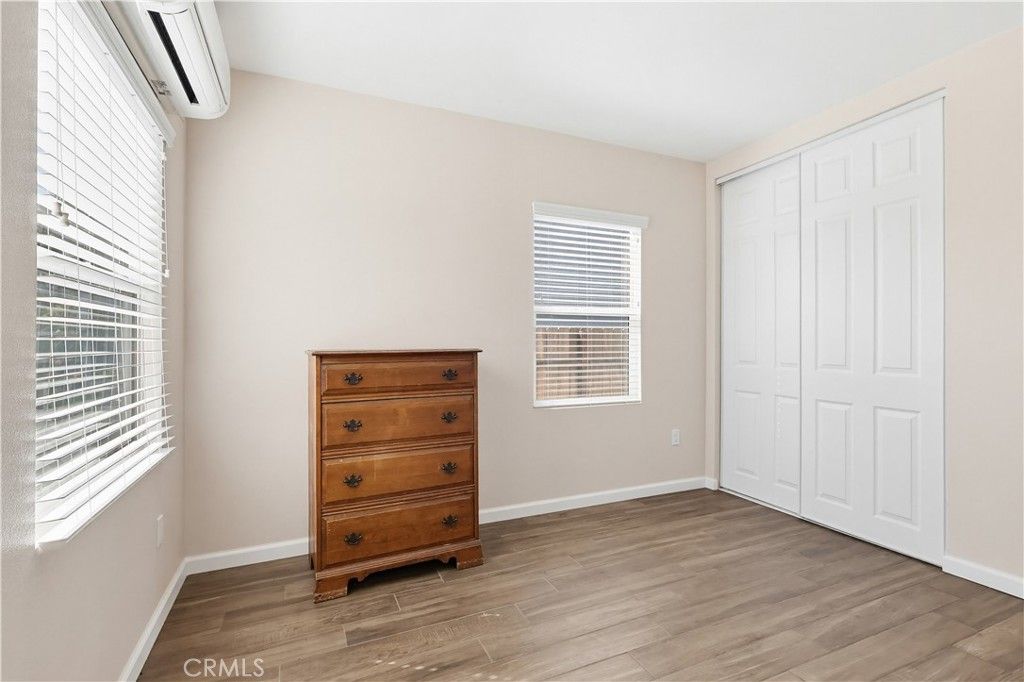 Image 45 of property listing at 1033 E 57th, Los Angeles, CA 90011