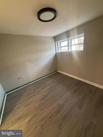 624 POPLAR ST, Lancaster, PA 17603