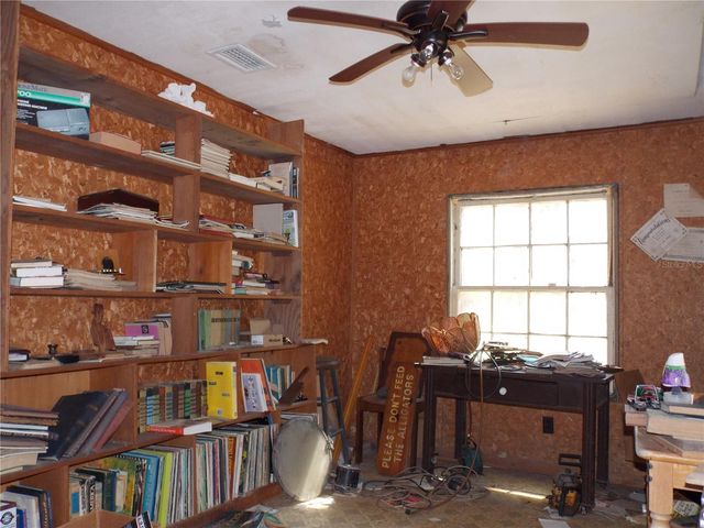 922 SE 119TH AVENUE, Micanopy, FL 32667