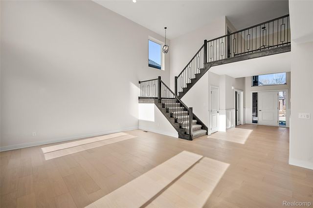 18894 Via Firenze Drive, Macomb Township, MI 48044