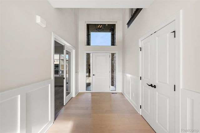 18894 Via Firenze Drive, Macomb Township, MI 48044