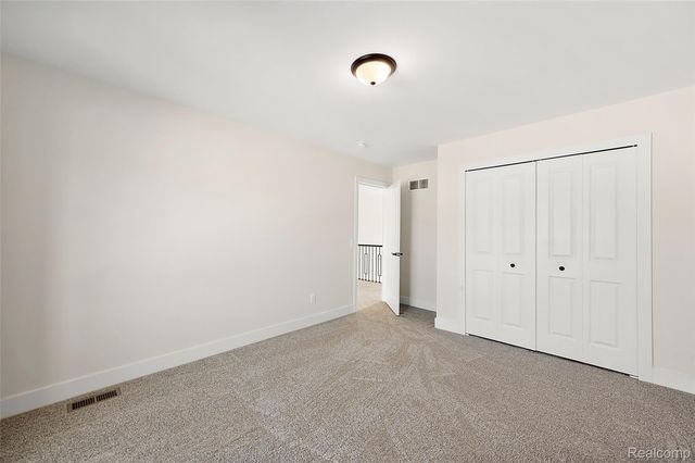 18894 Via Firenze Drive, Macomb Township, MI 48044