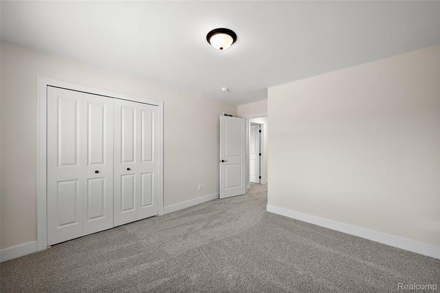 18894 Via Firenze Drive, Macomb Township, MI 48044