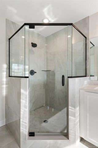 18894 Via Firenze Drive, Macomb Township, MI 48044