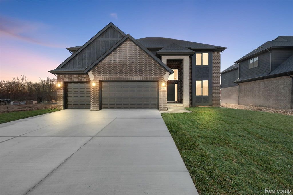 18894 Via Firenze Drive, Macomb Township, MI 48044