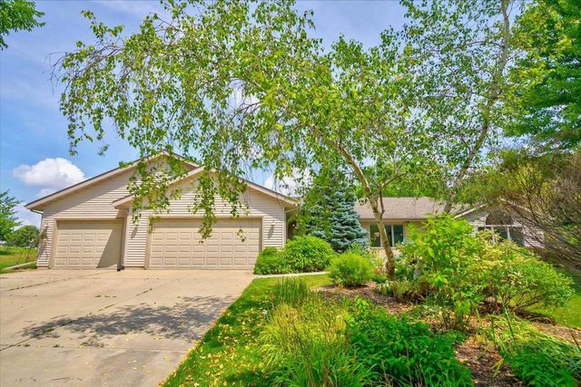 2 Snowflake Court, Madison, WI 53719