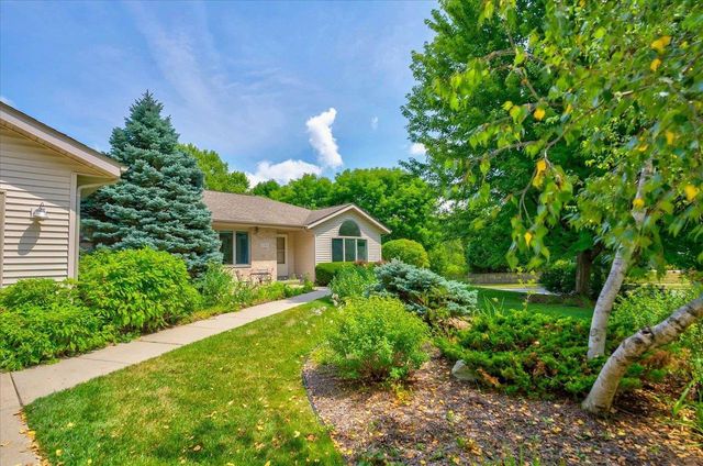2 Snowflake Court, Madison, WI 53719