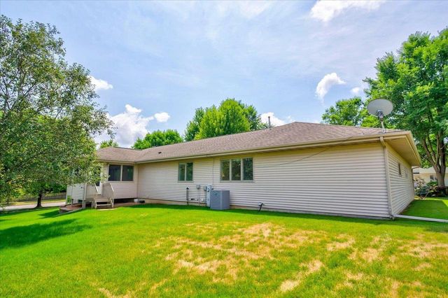 2 Snowflake Court, Madison, WI 53719