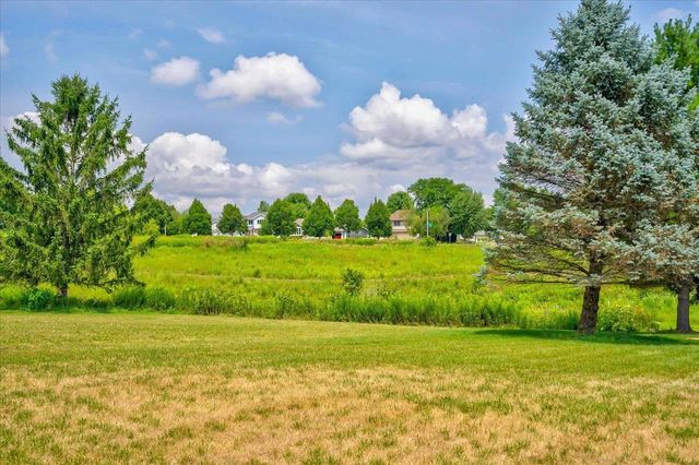 2 Snowflake Court, Madison, WI 53719