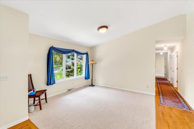 2 Snowflake Court, Madison, WI 53719