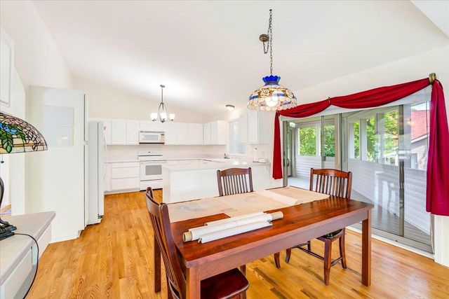 2 Snowflake Court, Madison, WI 53719
