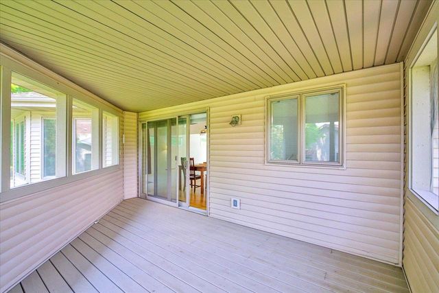 2 Snowflake Court, Madison, WI 53719