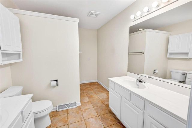 2 Snowflake Court, Madison, WI 53719