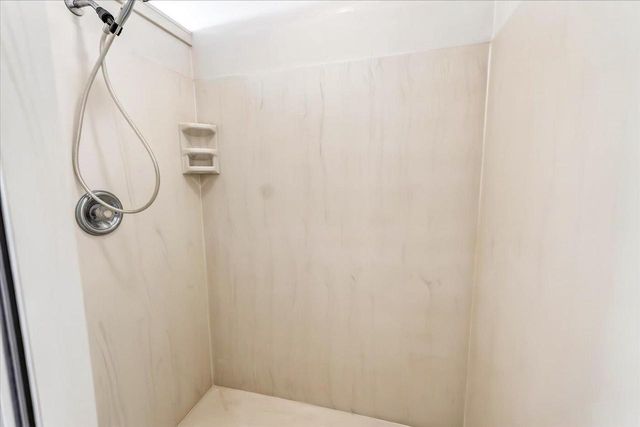 2 Snowflake Court, Madison, WI 53719