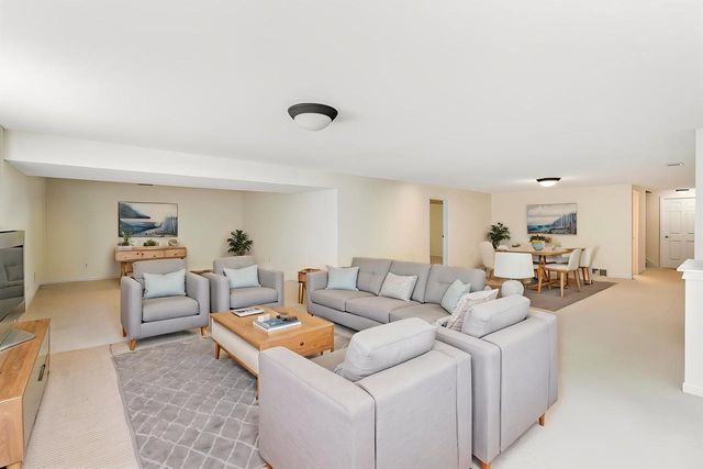 2 Snowflake Court, Madison, WI 53719