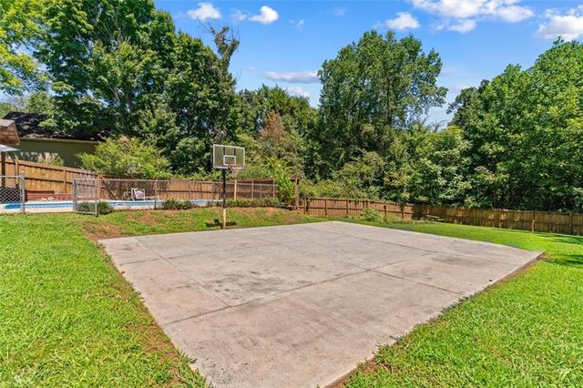 1212 COVIE Drive, Dalton, GA 30720
