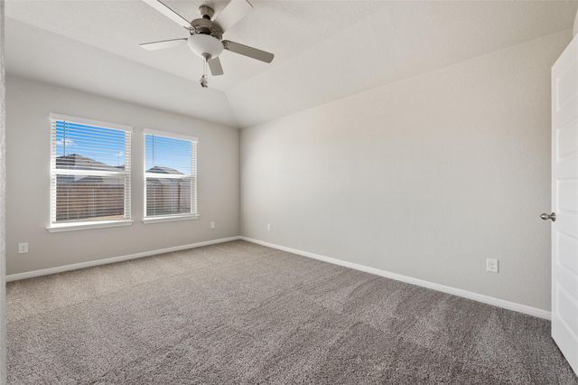 136 Short Toed Swoop, Cedar Creek, TX 78612
