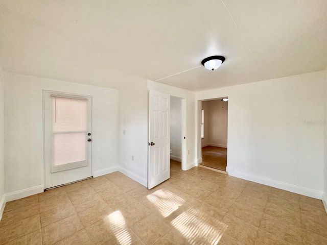 8108 N 11TH STREET, Tampa, FL 33604