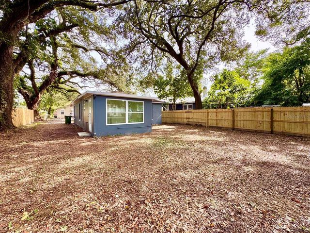 8108 N 11TH STREET, Tampa, FL 33604