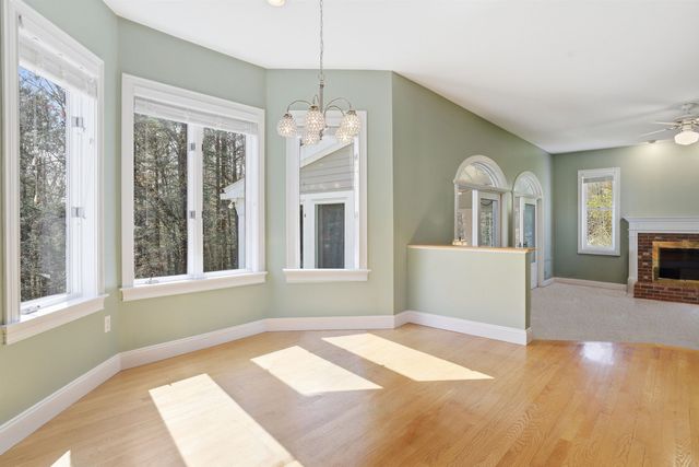 43 Bassett Lane, Newfields, NH 03856