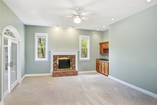 43 Bassett Lane, Newfields, NH 03856