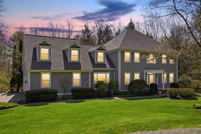 43 Bassett Lane, Newfields, NH 03856