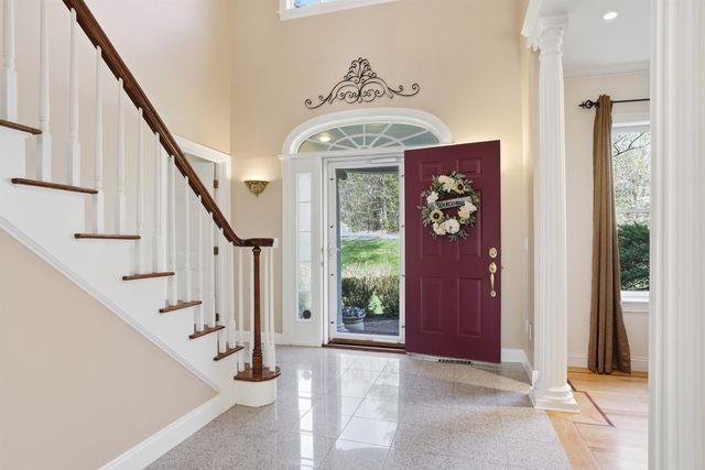 43 Bassett Lane, Newfields, NH 03856