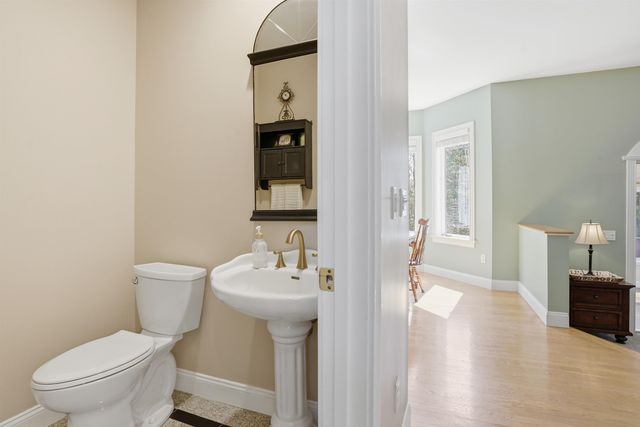 43 Bassett Lane, Newfields, NH 03856