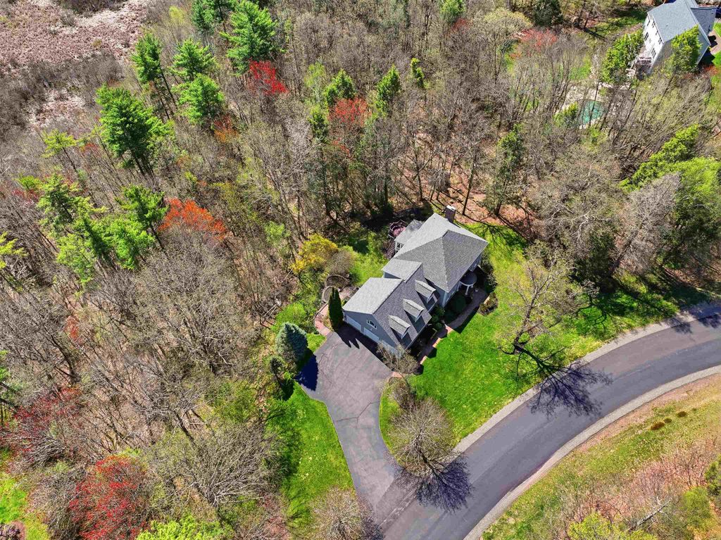 43 Bassett Lane, Newfields, NH 03856