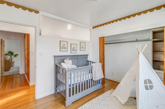 215 4th St, Rodeo, CA 94572