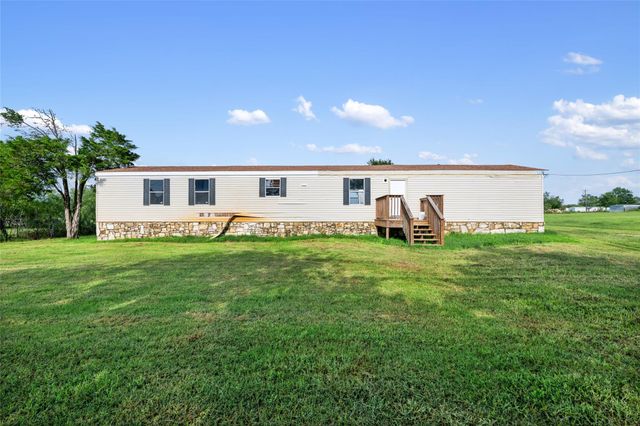 277 Plum ST, Bastrop, TX 78602