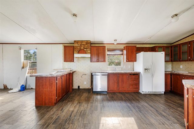 277 Plum ST, Bastrop, TX 78602