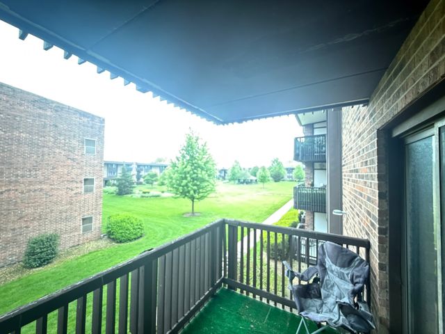 1424 Woodbridge Road 2A, Joliet, IL 60436