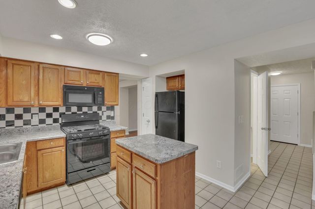4107 Pathfield Drive, Columbus, OH 43230
