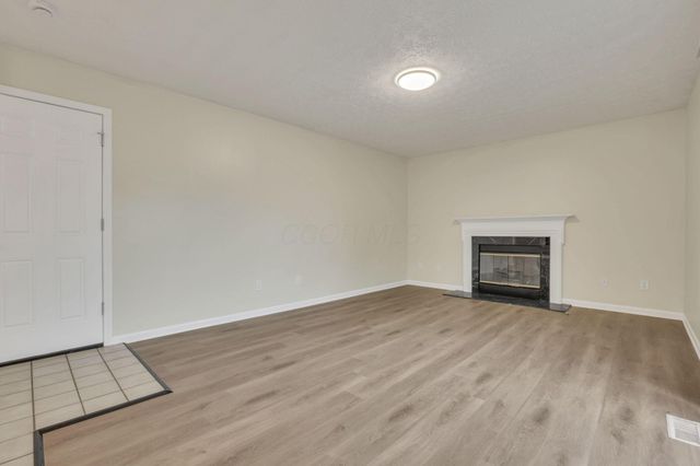 4107 Pathfield Drive, Columbus, OH 43230