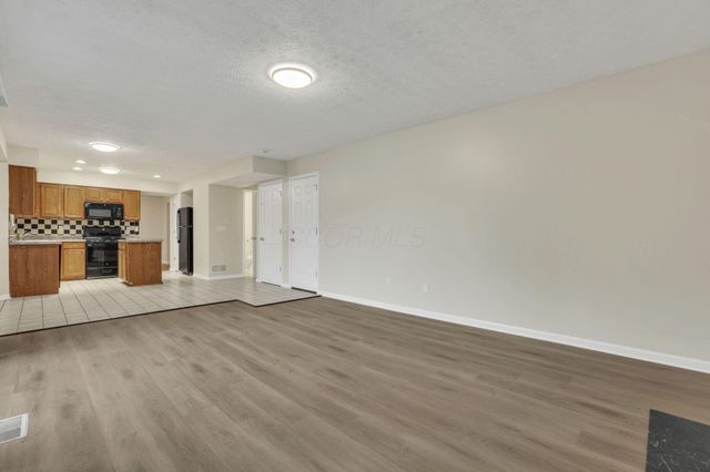 4107 Pathfield Drive, Columbus, OH 43230