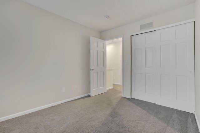 4107 Pathfield Drive, Columbus, OH 43230
